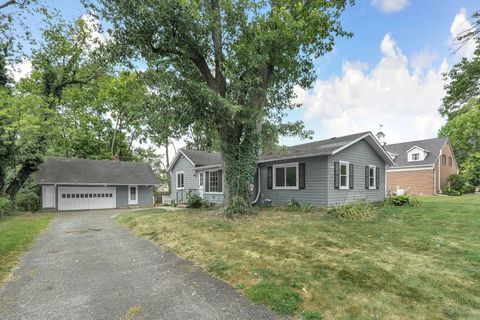 Photo of 6105 Flora Villa Drive, Worthington, OH 43085 (MLS # 225034019)