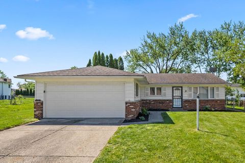 Photo of 3063 Chelford Drive, Columbus, OH 43219 (MLS # 226013623)