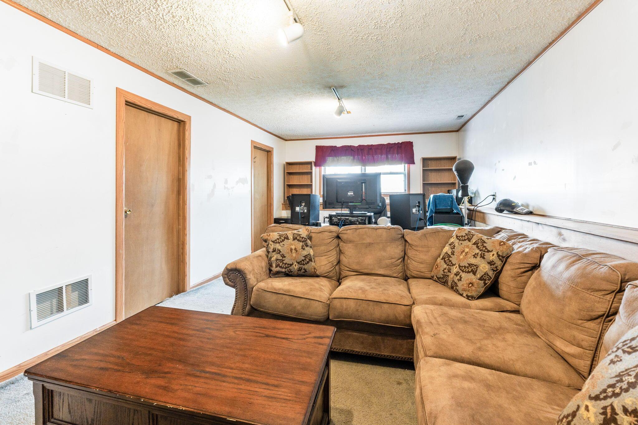 1111 Viewpointe Drive, Columbus, Ohio image 44
