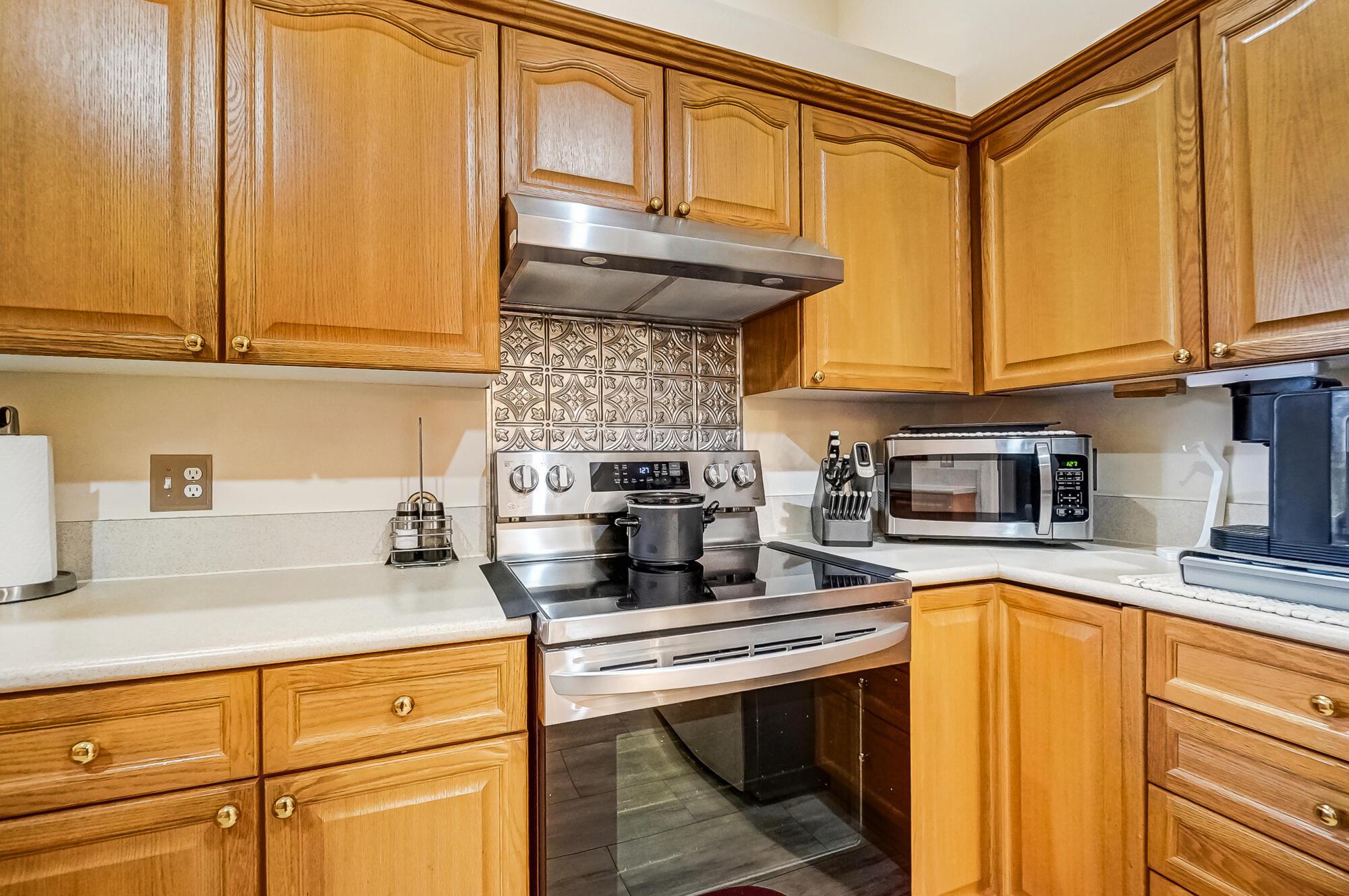6069 Landings Pond Place, Grove City, Ohio image 17