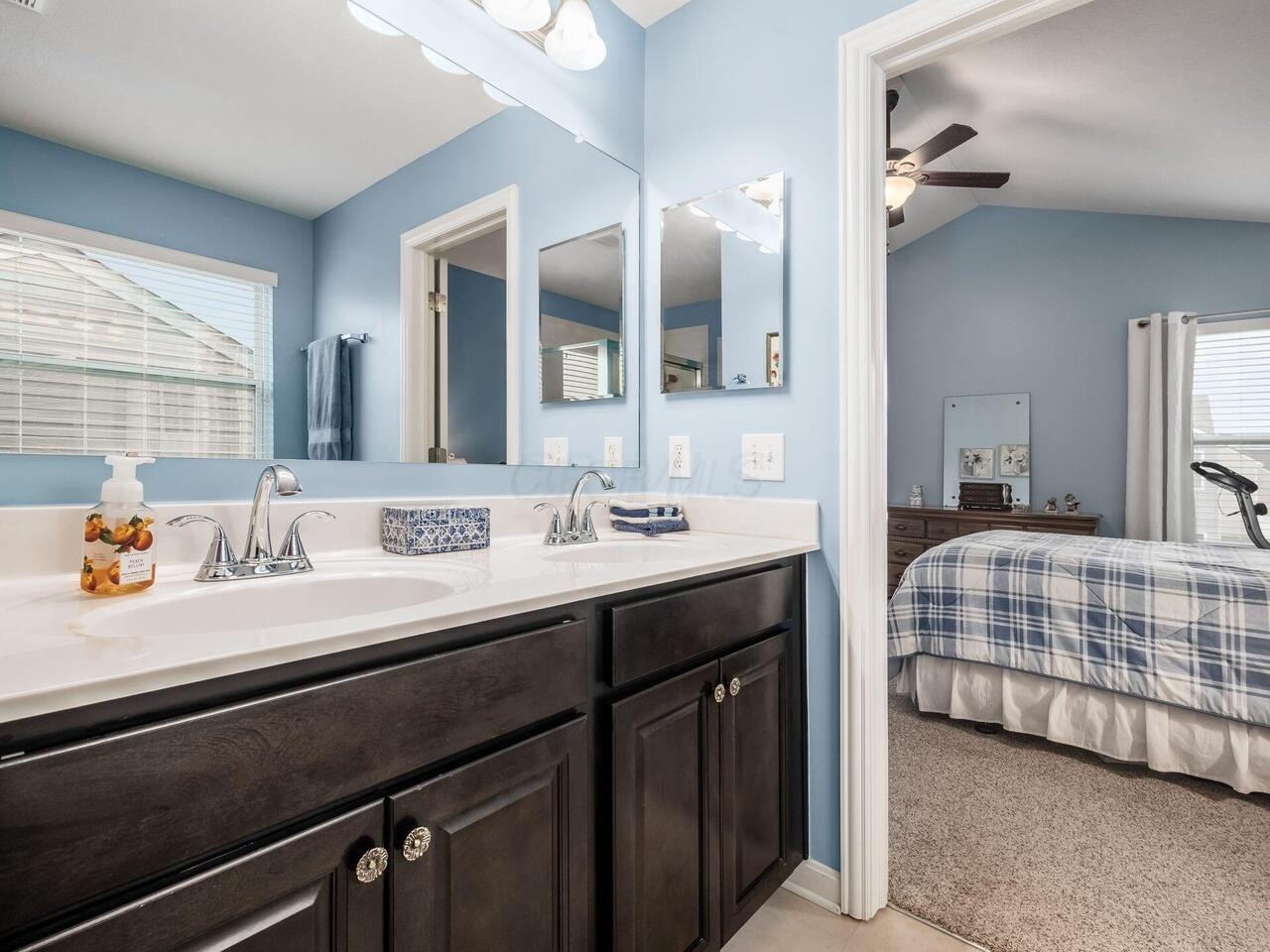 5694 Stearns Road, Dublin, Ohio image 38