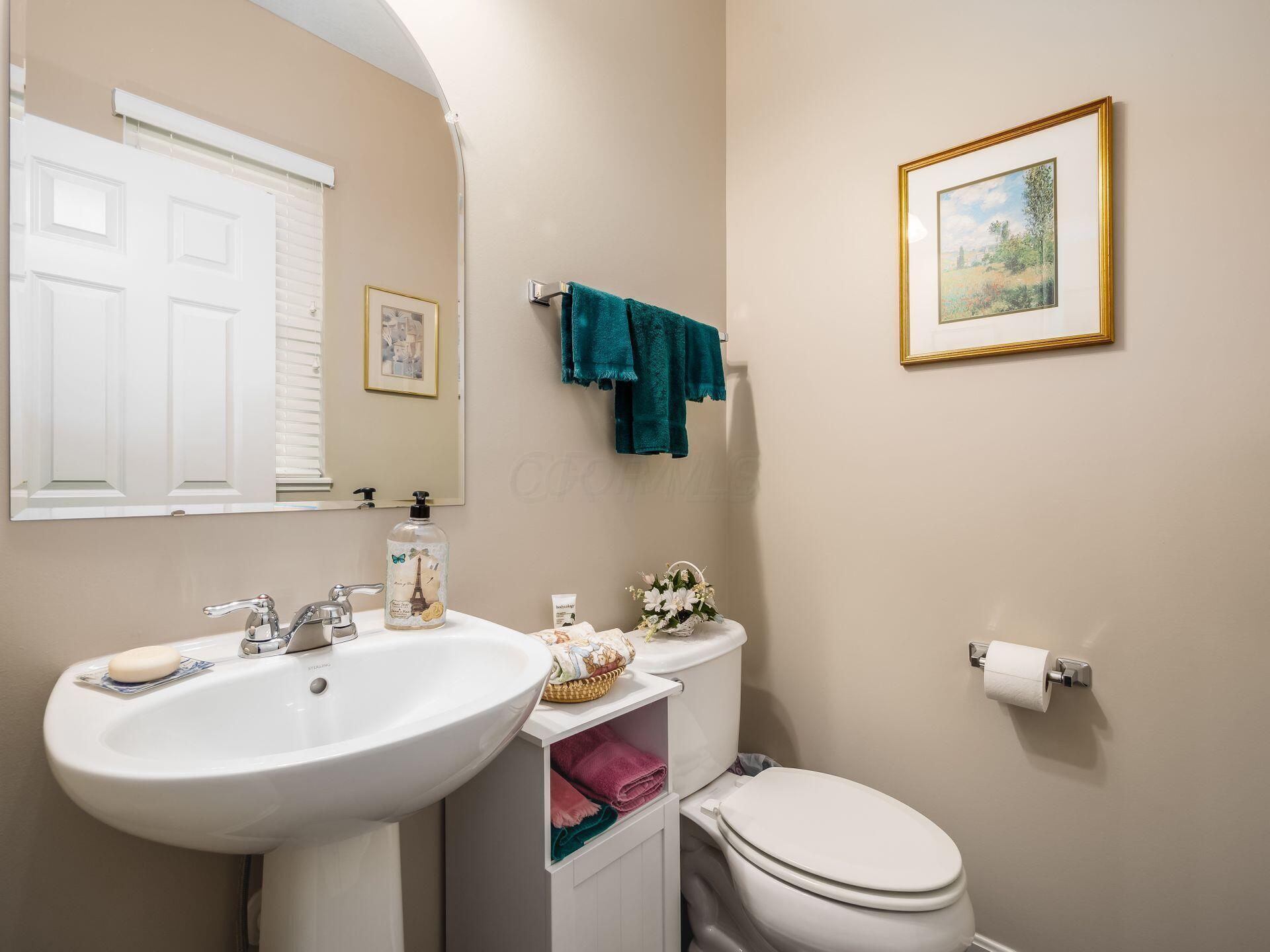 5694 Stearns Road, Dublin, Ohio image 16