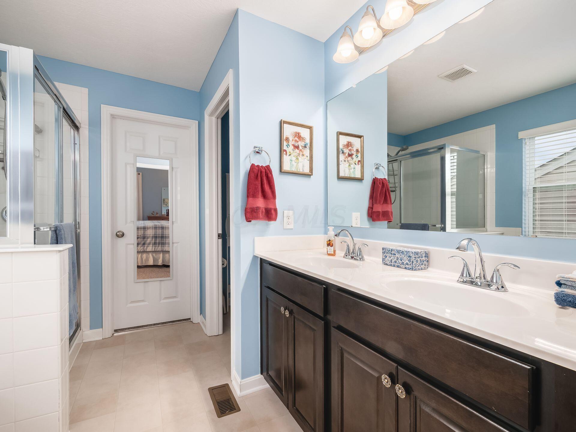 5694 Stearns Road, Dublin, Ohio image 37