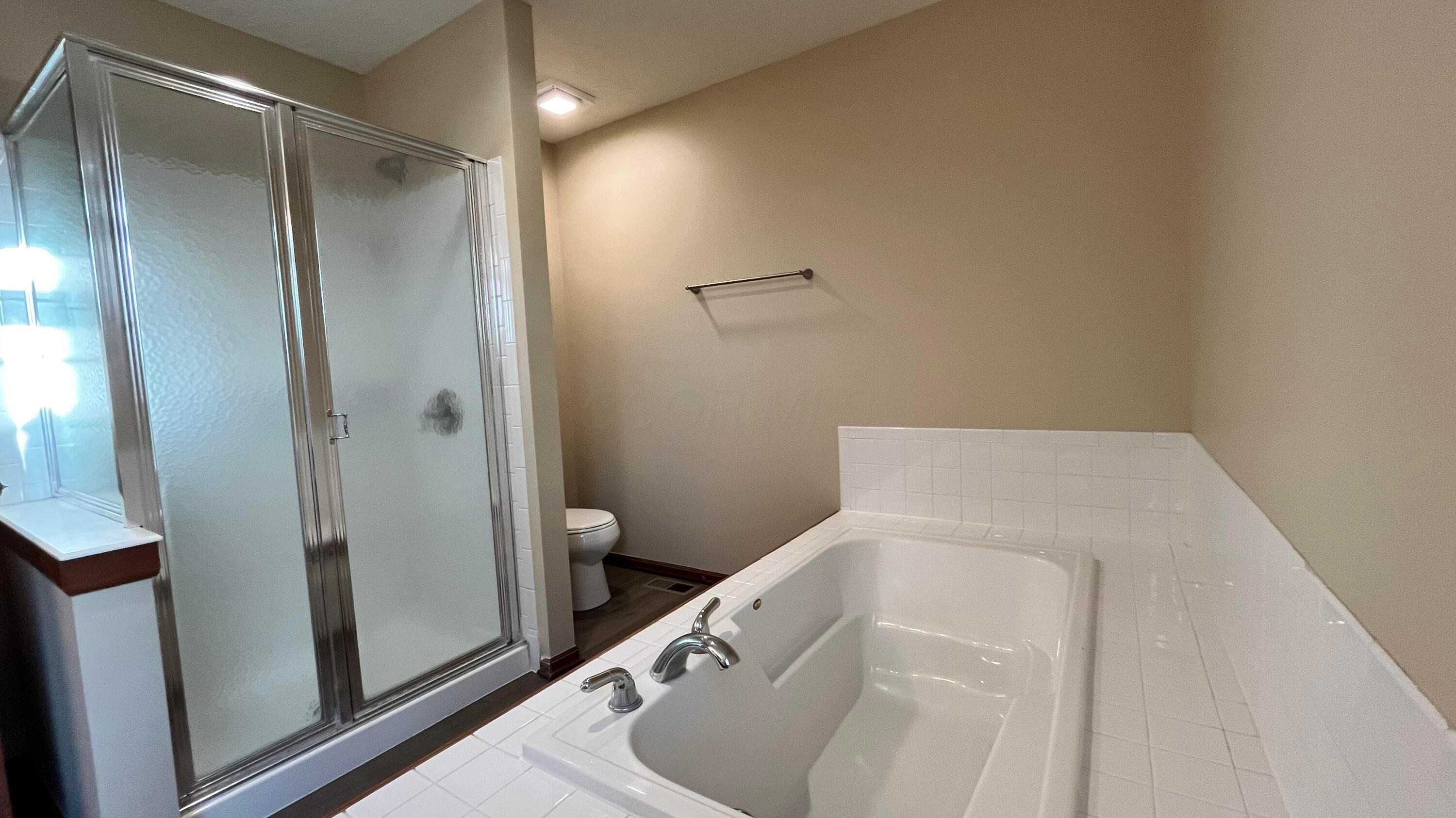 7586 Jenkins Drive, Canal Winchester, Ohio image 12