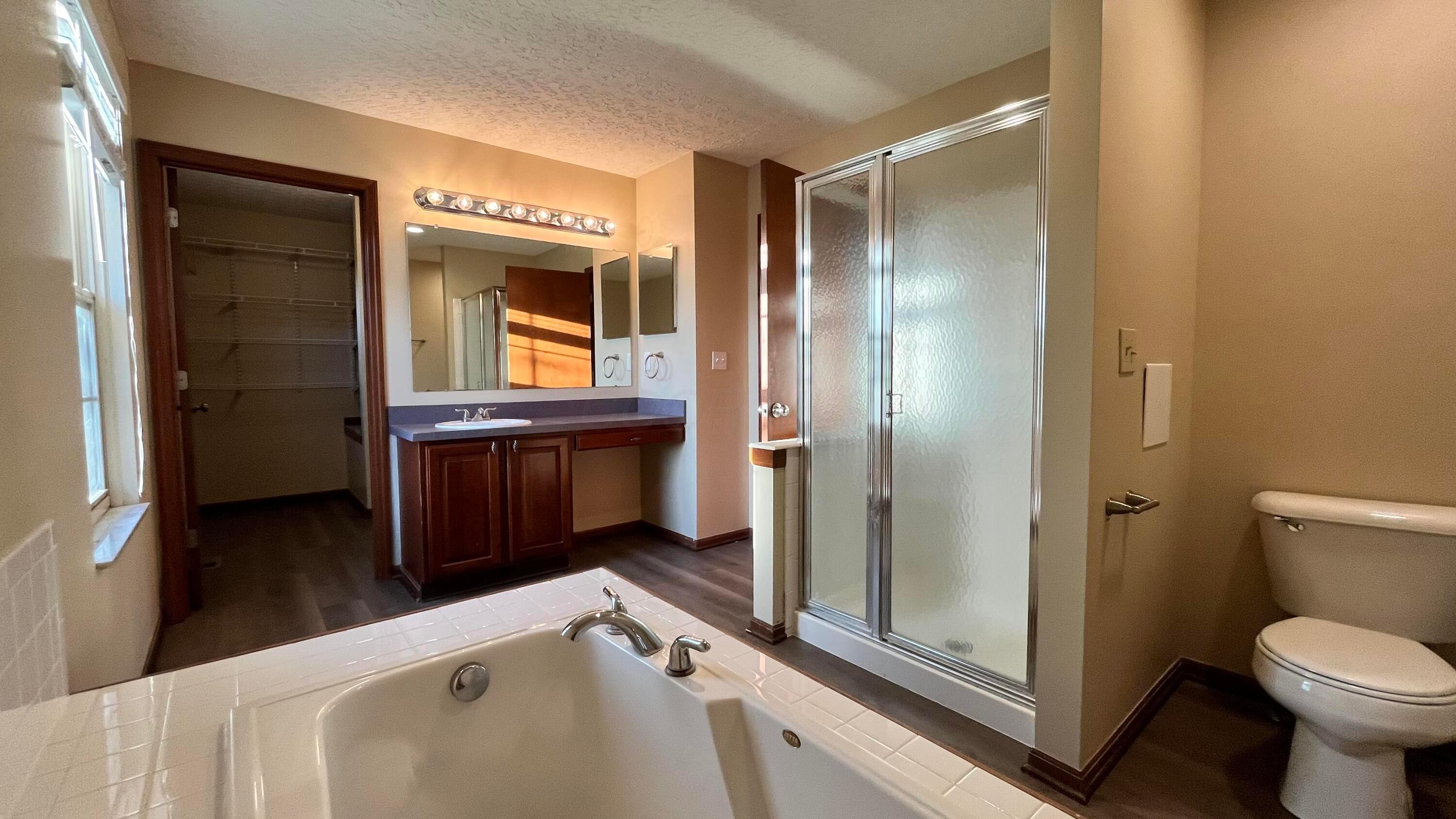 7586 Jenkins Drive, Canal Winchester, Ohio image 9
