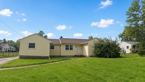 Photo of 6045 Refugee Road NW, Pickerington, OH 43147 (MLS # 226038013)