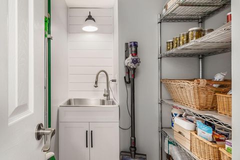 Tiny photo for 89 High Street, Sunbury, OH 43074 (MLS # 225045573)