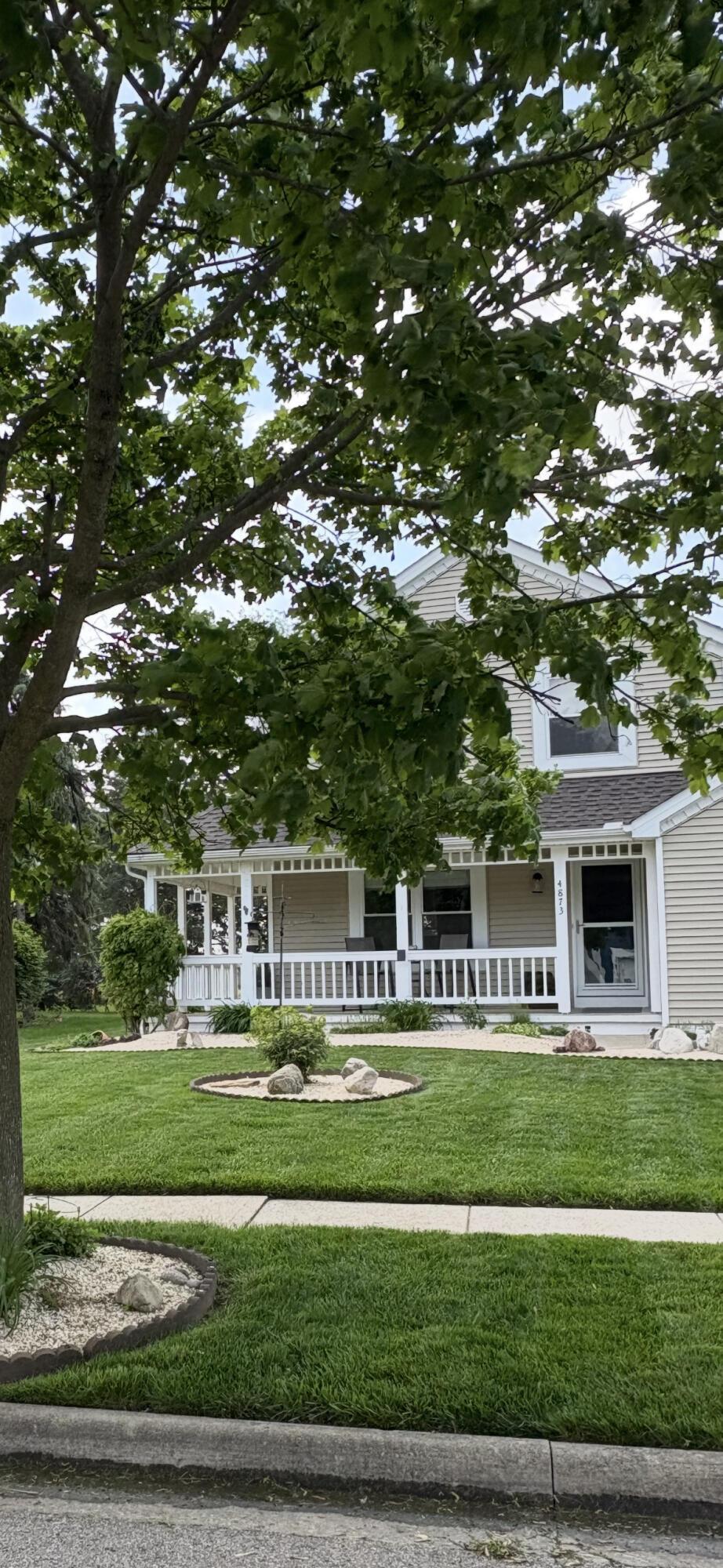 4873 Brixston Drive, Hilliard, Ohio image 34