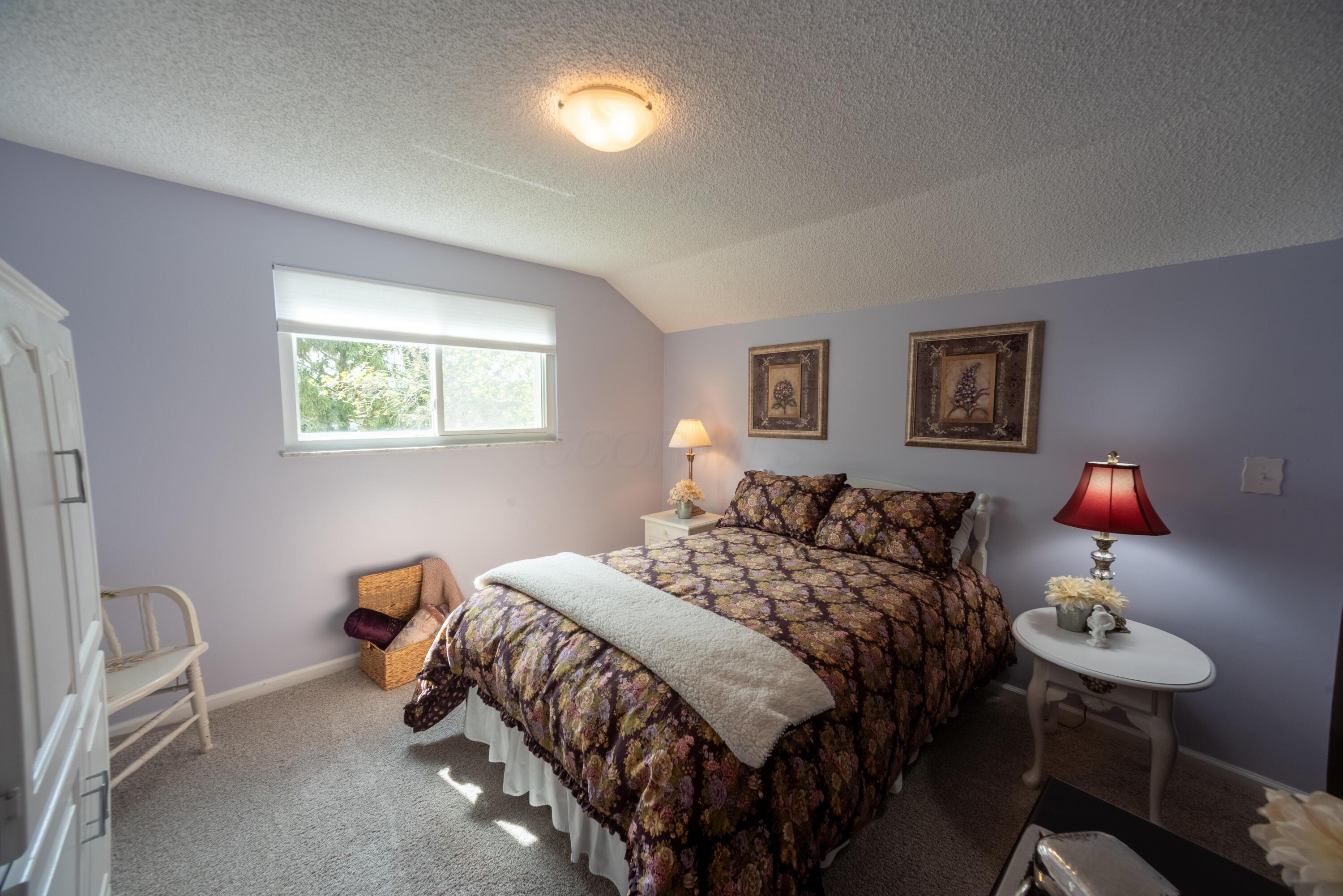 4873 Brixston Drive, Hilliard, Ohio image 20
