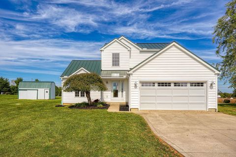 Photo of 1502 Leonard Road NW, Baltimore, OH 43105 (MLS # 225037746)