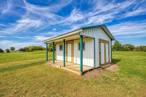 Tiny photo for 1502 Leonard Road NW, Baltimore, OH 43105 (MLS # 225037746)