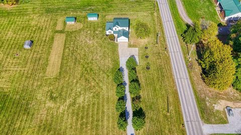Tiny photo for 1502 Leonard Road NW, Baltimore, OH 43105 (MLS # 225037746)