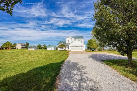 Tiny photo for 1502 Leonard Road NW, Baltimore, OH 43105 (MLS # 225037746)