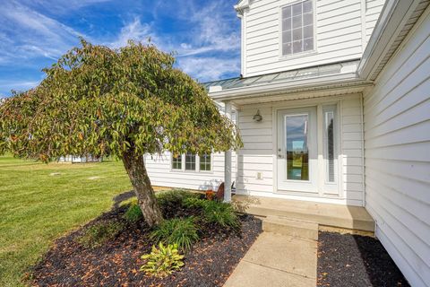 Tiny photo for 1502 Leonard Road NW, Baltimore, OH 43105 (MLS # 225037746)