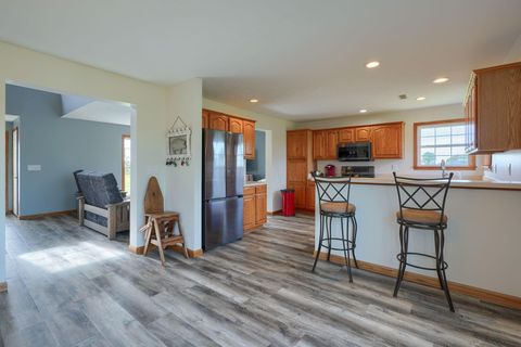 Tiny photo for 1502 Leonard Road NW, Baltimore, OH 43105 (MLS # 225037746)