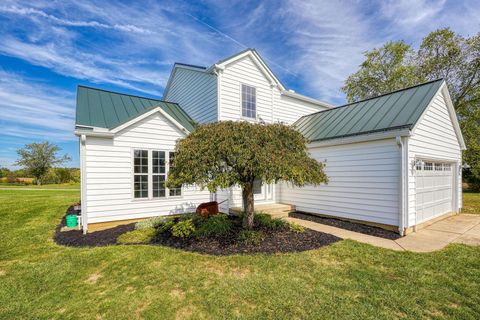 Tiny photo for 1502 Leonard Road NW, Baltimore, OH 43105 (MLS # 225037746)