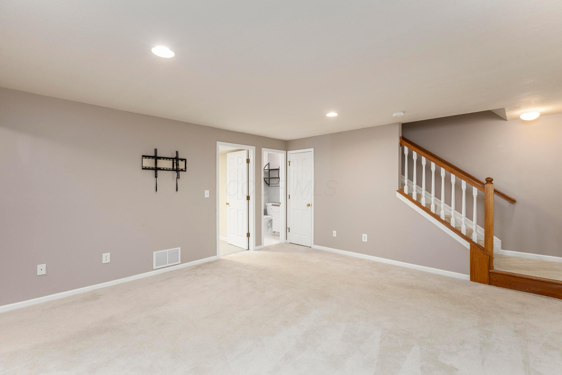 1448 Sedgefield Drive, New Albany, Ohio image 33