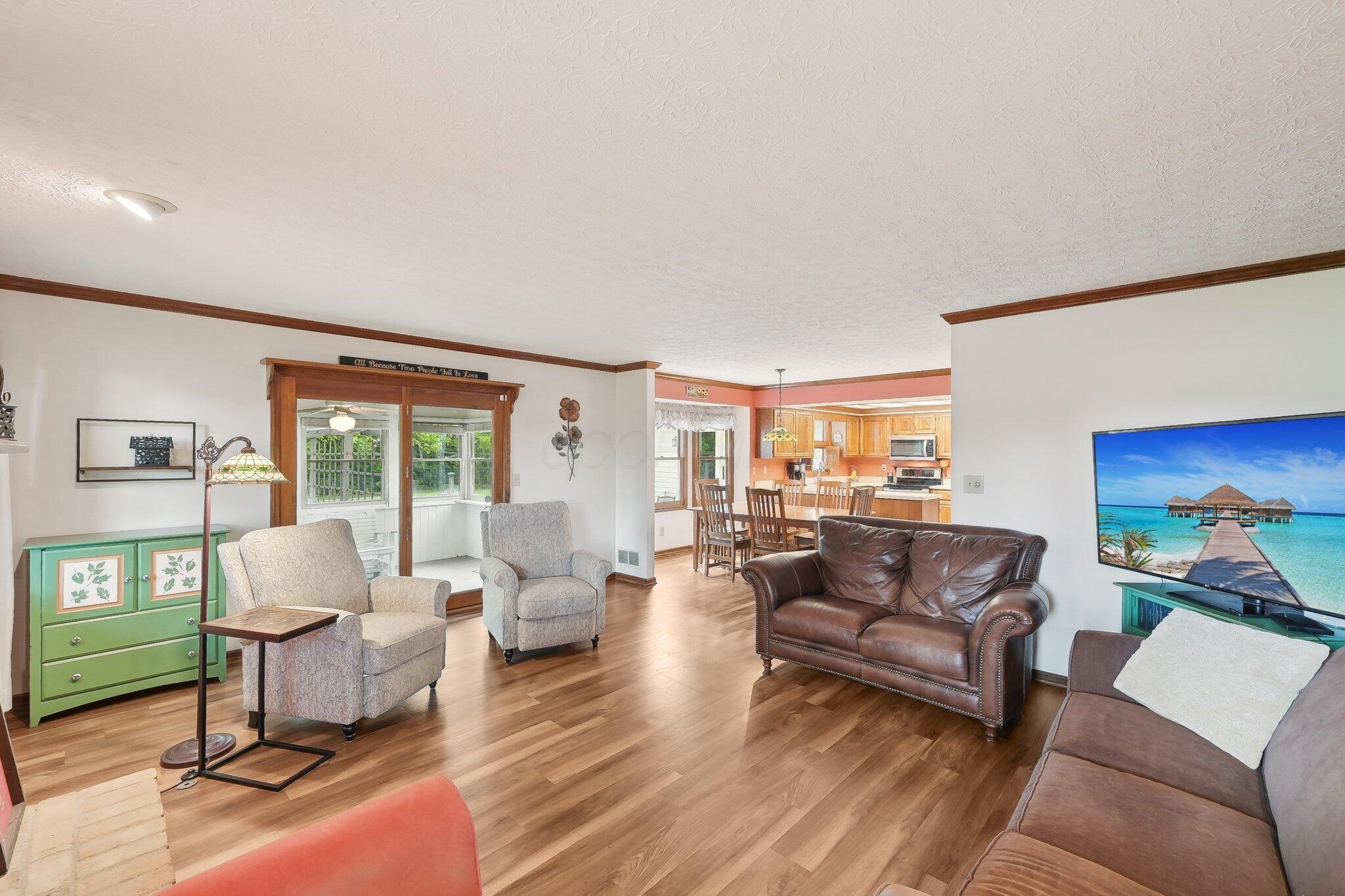 8628 N Spring Court, Pickerington, Ohio image 23