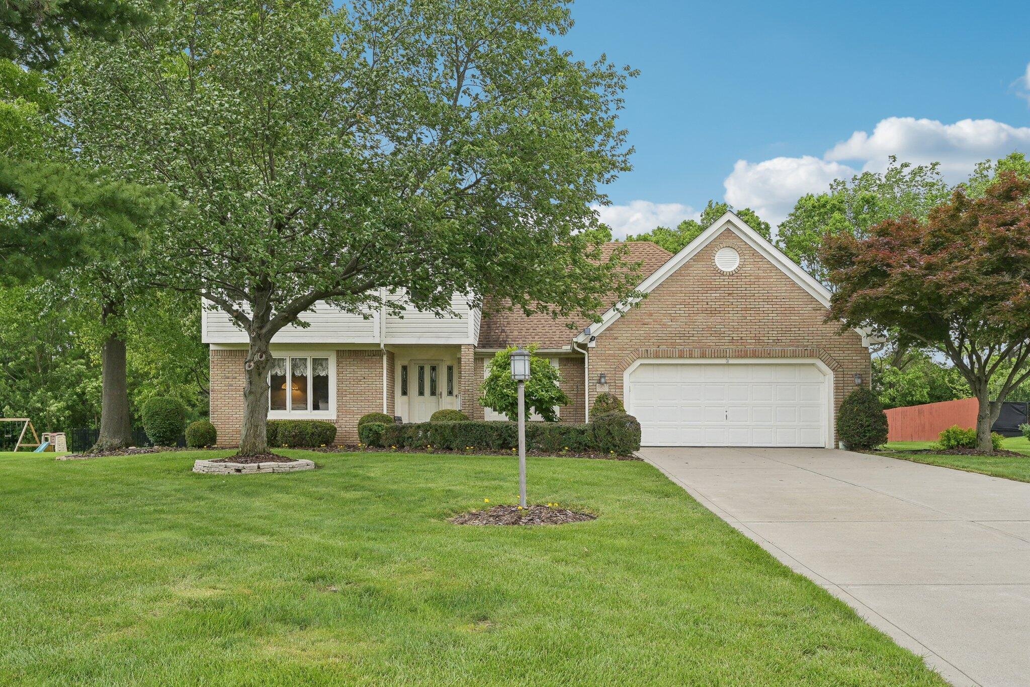 8628 N Spring Court, Pickerington, Ohio image 2