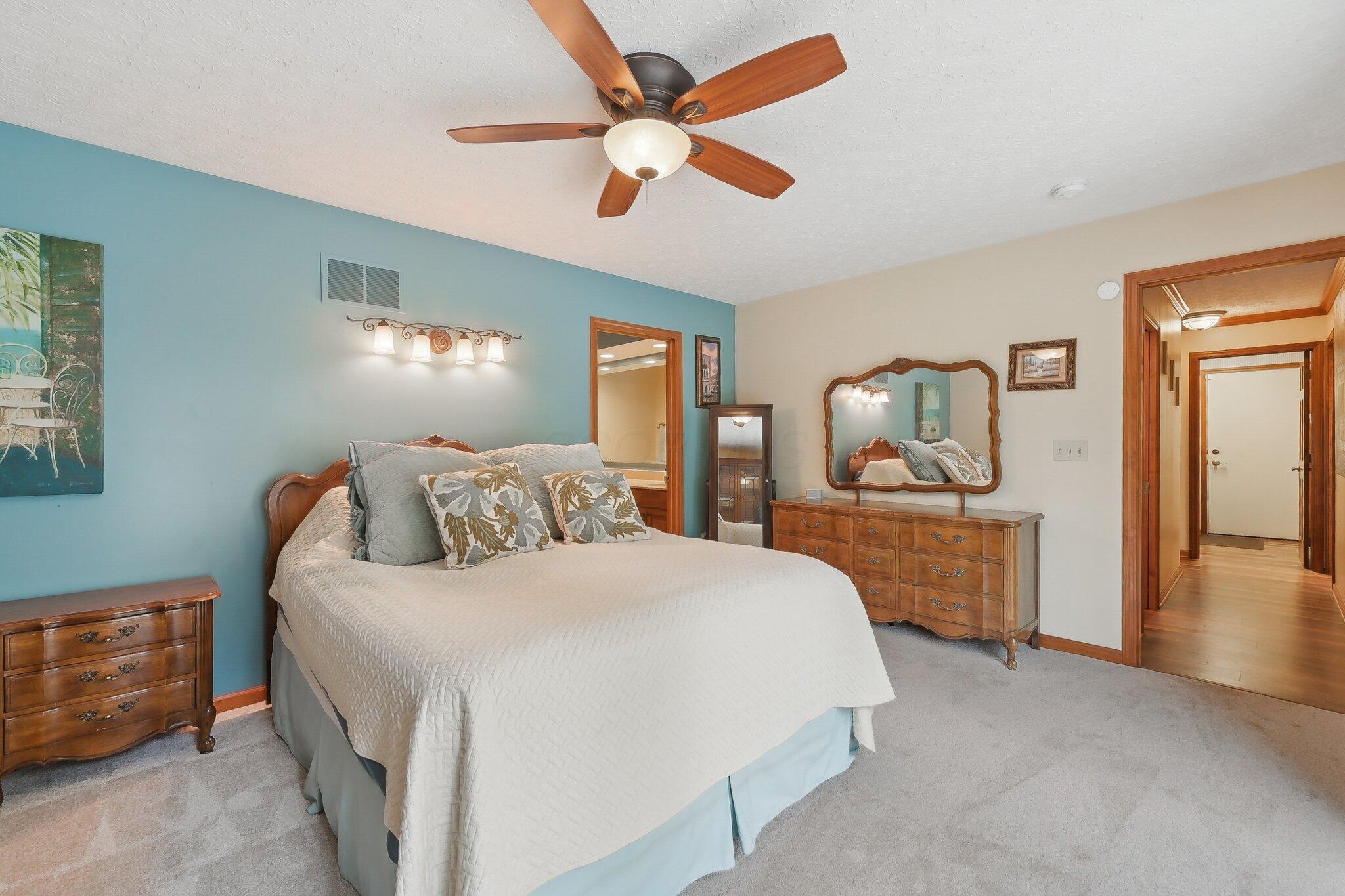 8628 N Spring Court, Pickerington, Ohio image 46