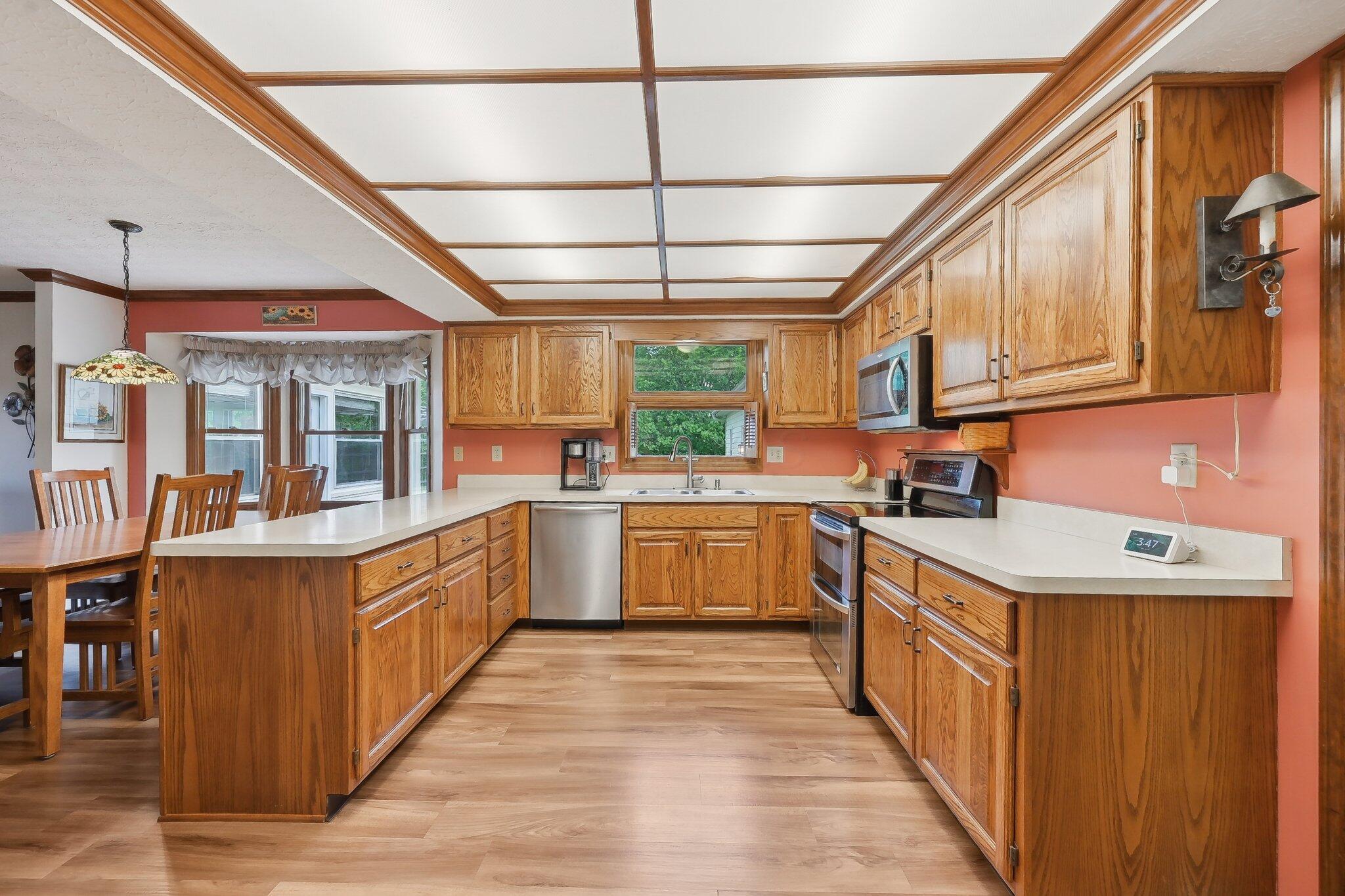 8628 N Spring Court, Pickerington, Ohio image 31