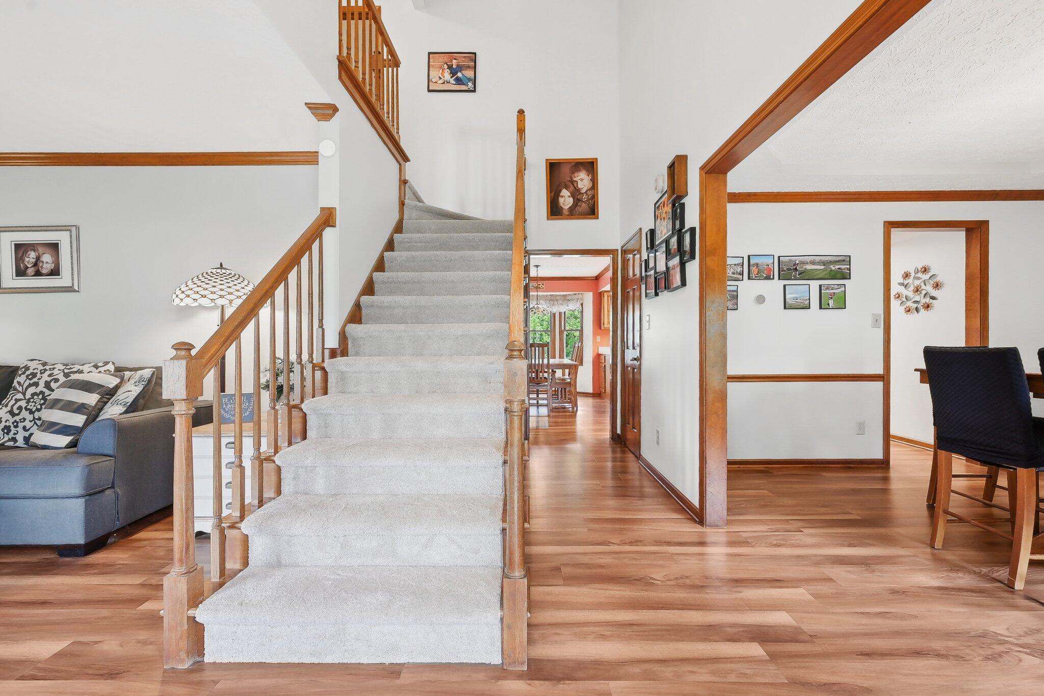 8628 N Spring Court, Pickerington, Ohio image 10