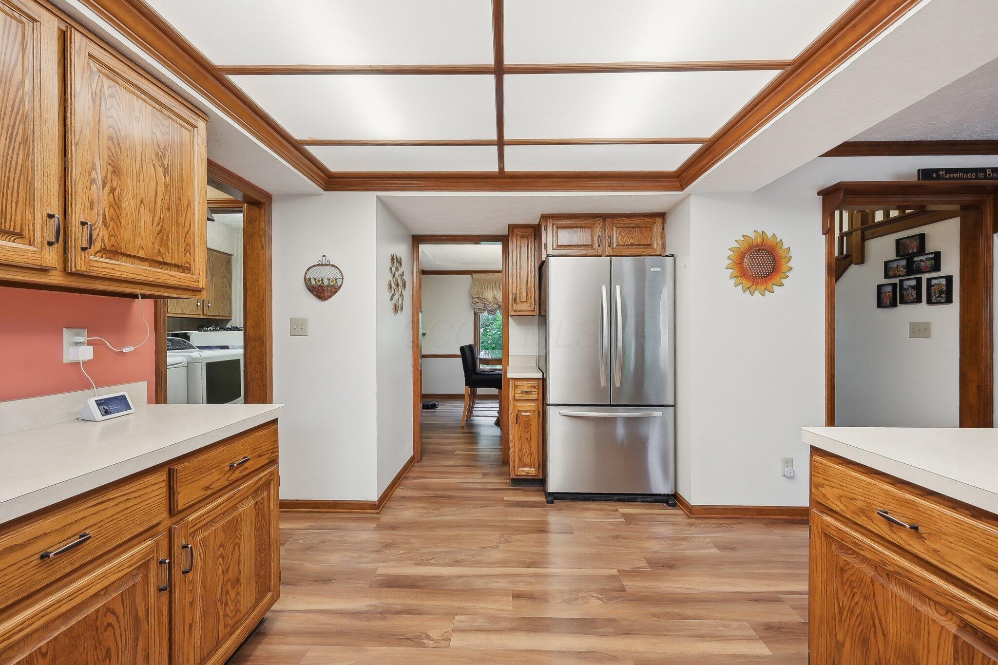 8628 N Spring Court, Pickerington, Ohio image 35