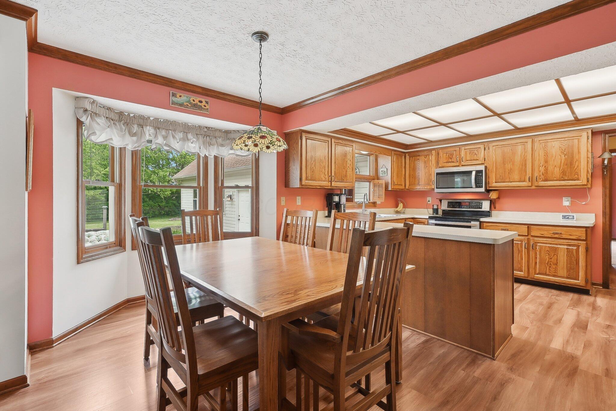 8628 N Spring Court, Pickerington, Ohio image 26