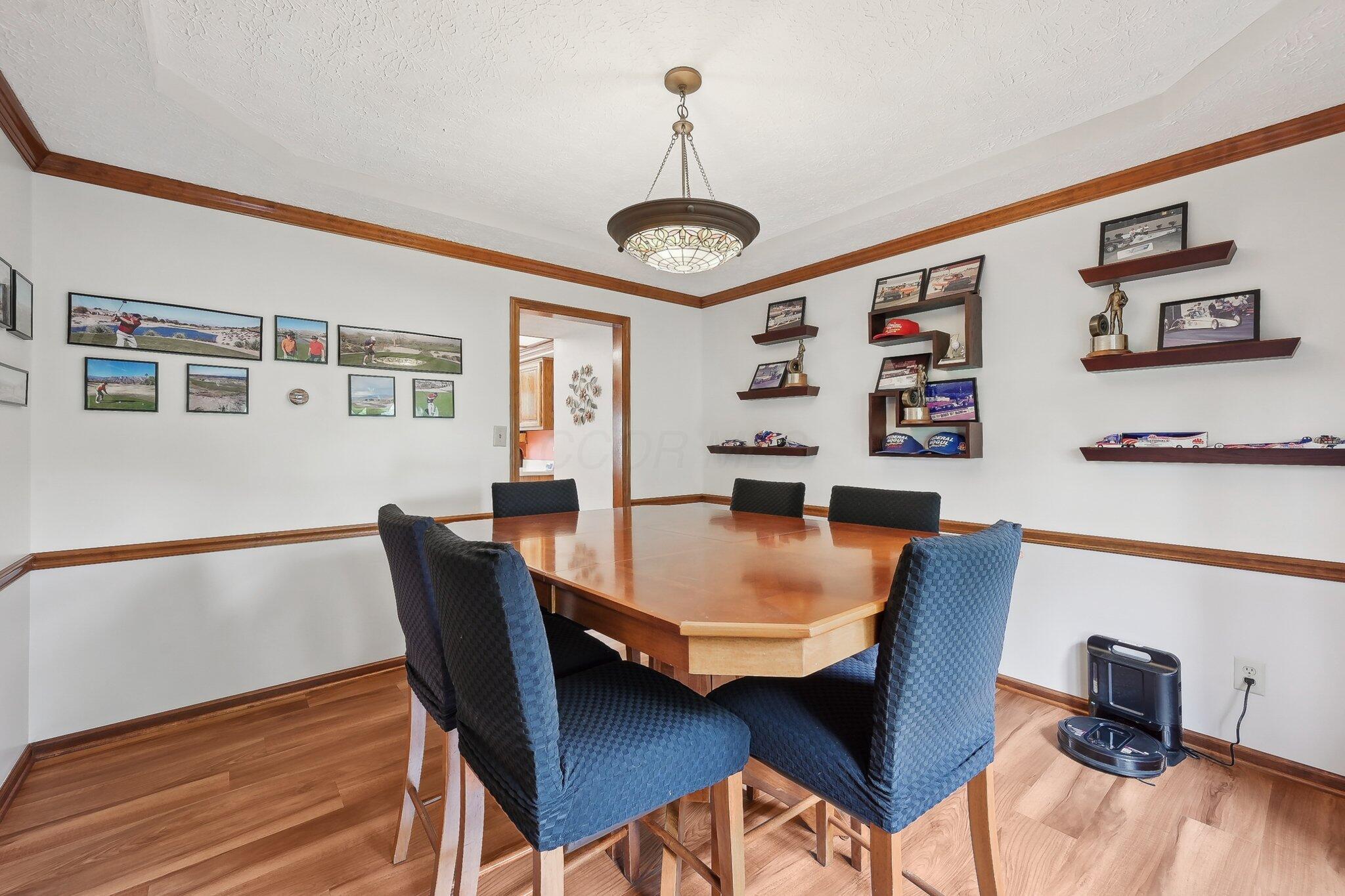 8628 N Spring Court, Pickerington, Ohio image 16