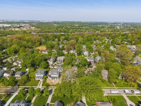 Tiny photo for 1201 Wyandotte Road, Columbus, OH 43212 (MLS # 226014082)