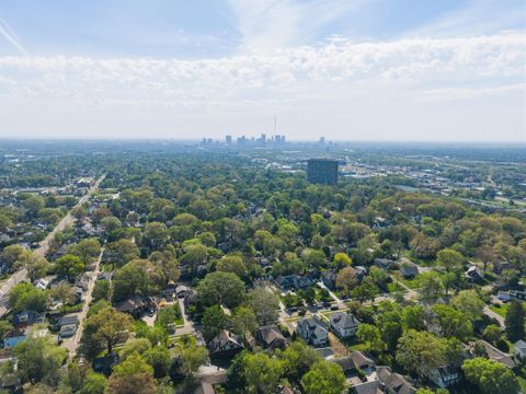 Tiny photo for 1201 Wyandotte Road, Columbus, OH 43212 (MLS # 226014082)