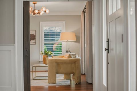 Tiny photo for 1201 Wyandotte Road, Columbus, OH 43212 (MLS # 226014082)