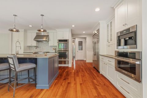 Tiny photo for 1201 Wyandotte Road, Columbus, OH 43212 (MLS # 226014082)