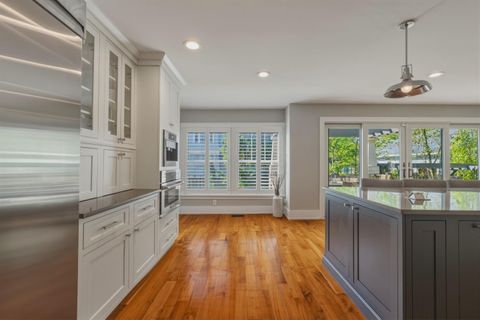 Tiny photo for 1201 Wyandotte Road, Columbus, OH 43212 (MLS # 226014082)