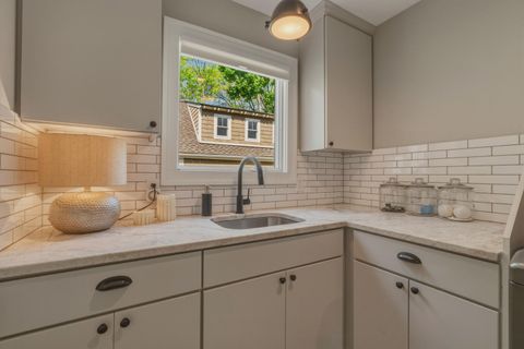 Tiny photo for 1201 Wyandotte Road, Columbus, OH 43212 (MLS # 226014082)