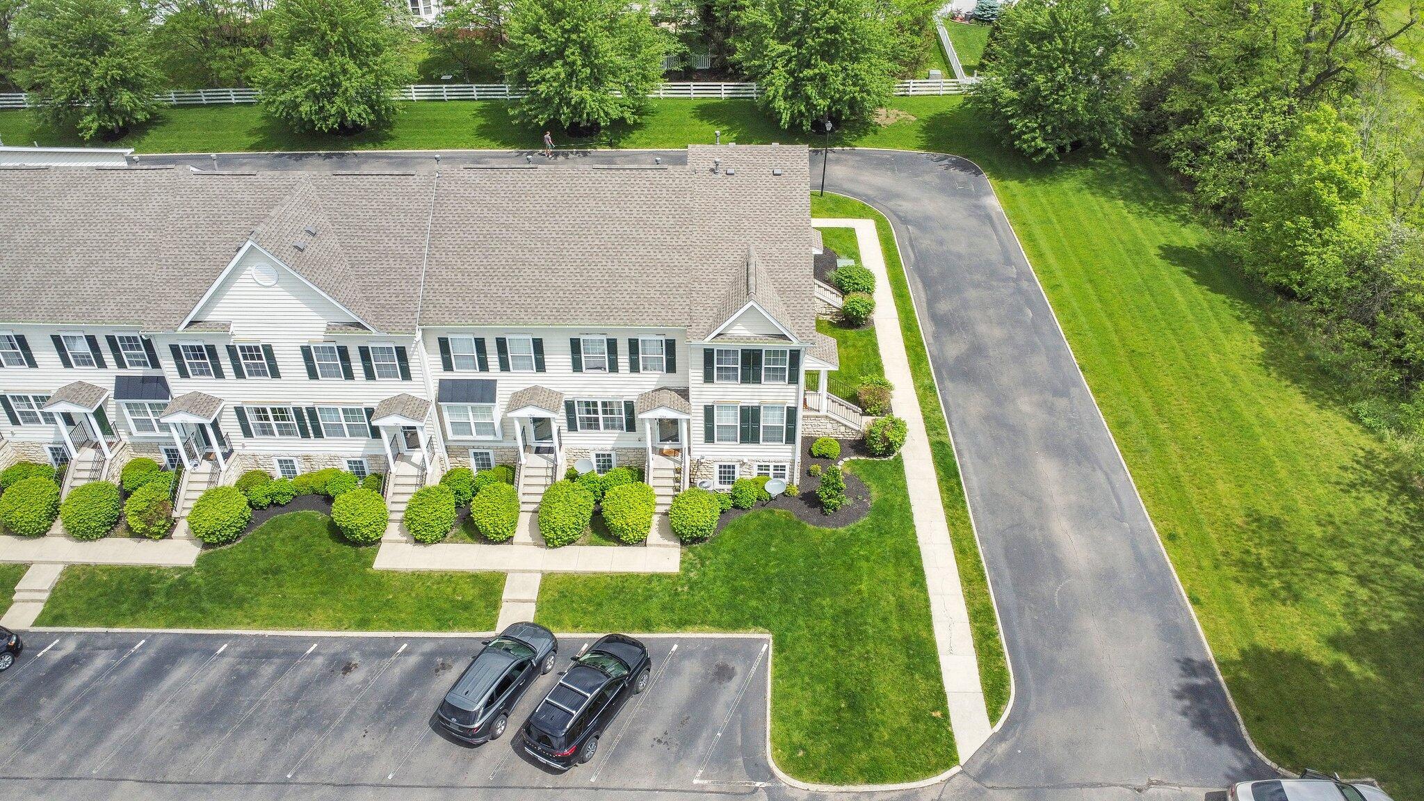 7286 Colonial Affair Drive, New Albany, Ohio image 4