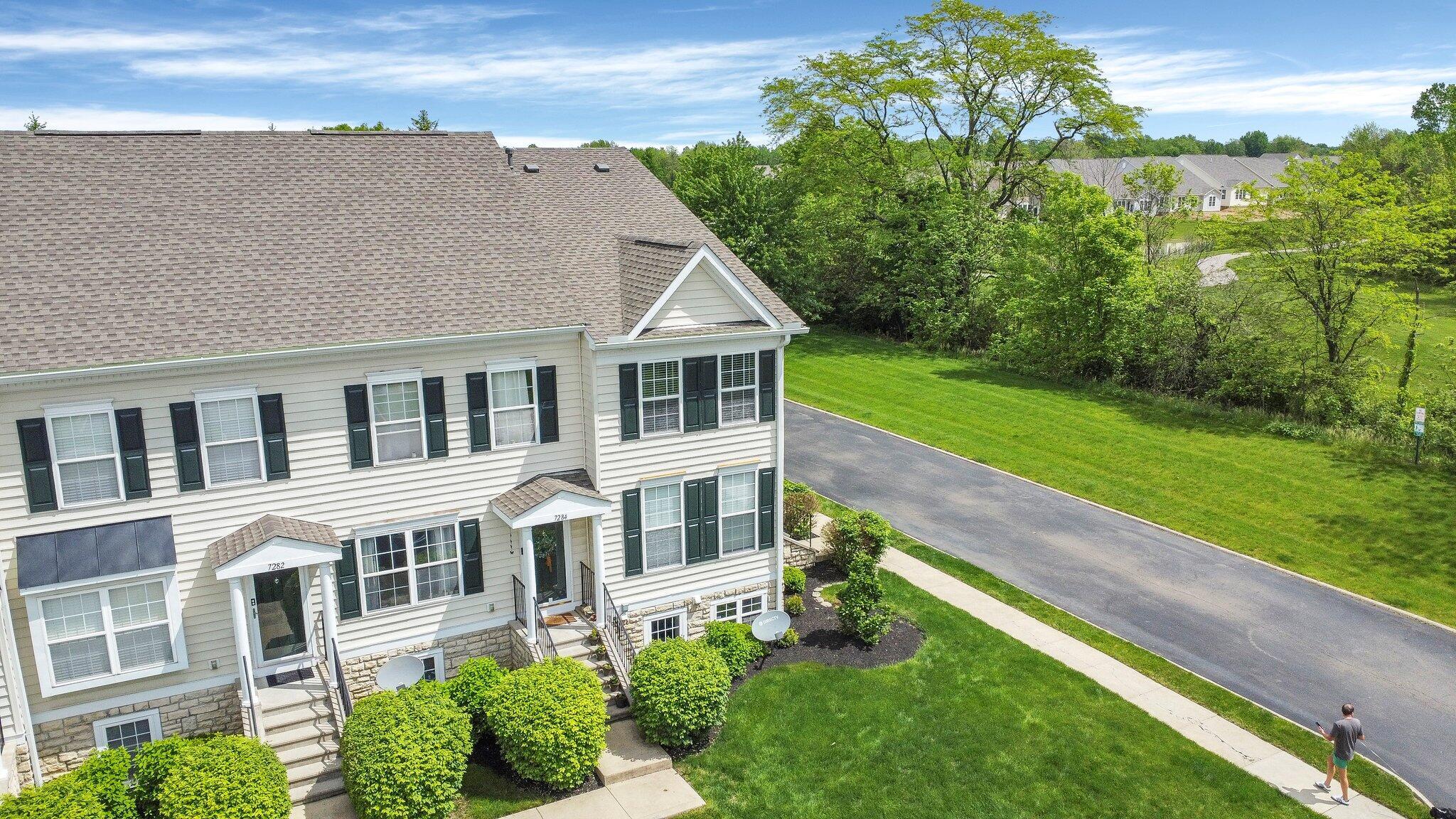 7286 Colonial Affair Drive, New Albany, Ohio image 2