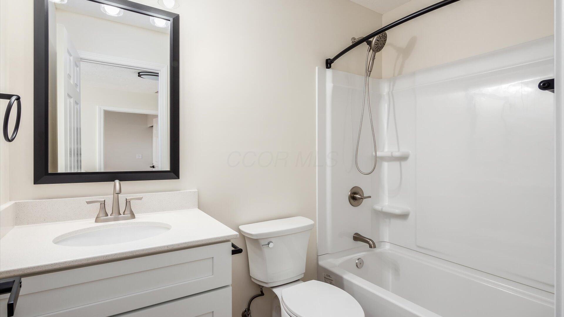 500 Hemlock Place, Newark, Ohio image 32