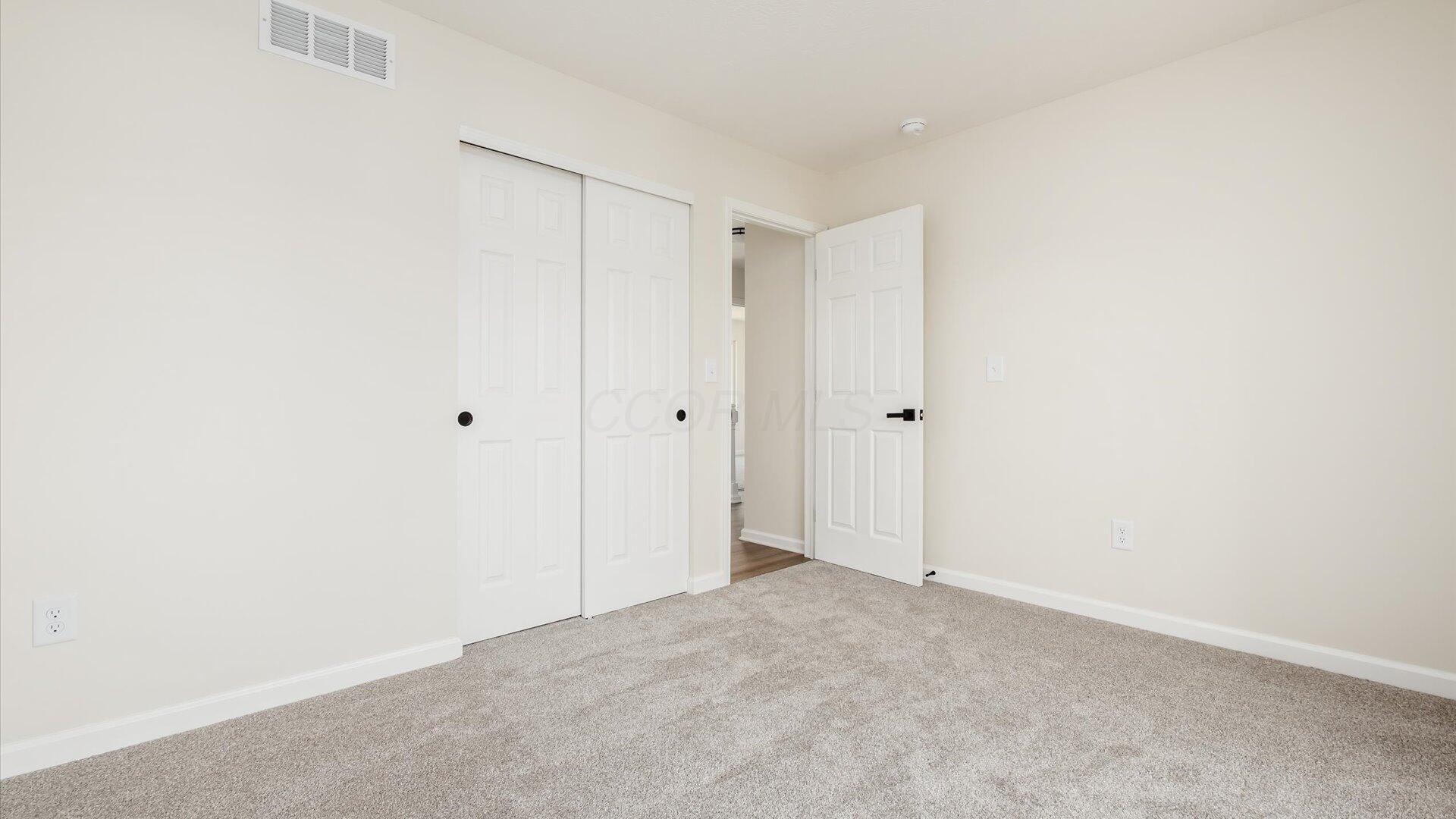 500 Hemlock Place, Newark, Ohio image 36