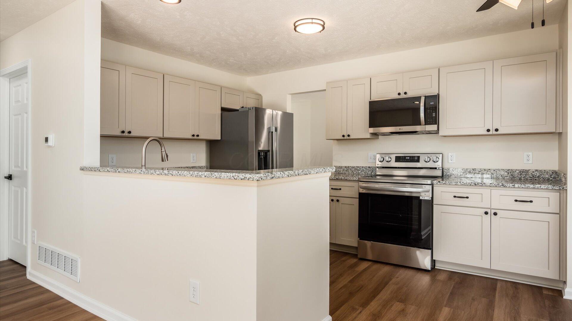 500 Hemlock Place, Newark, Ohio image 12