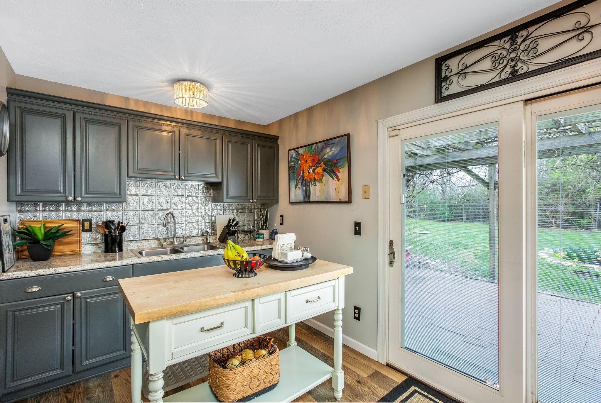9501 Tarbutton Road, South Vienna, Ohio image 26