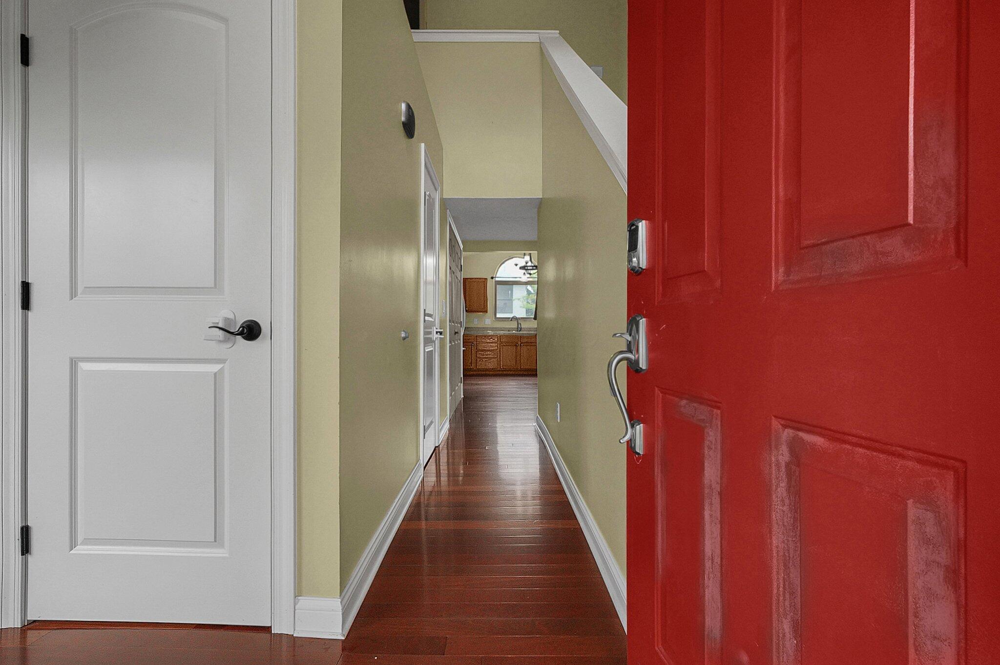 1860 Seasprite Drive, Galloway, Ohio image 3