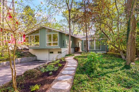 Photo for 265 Erie Road