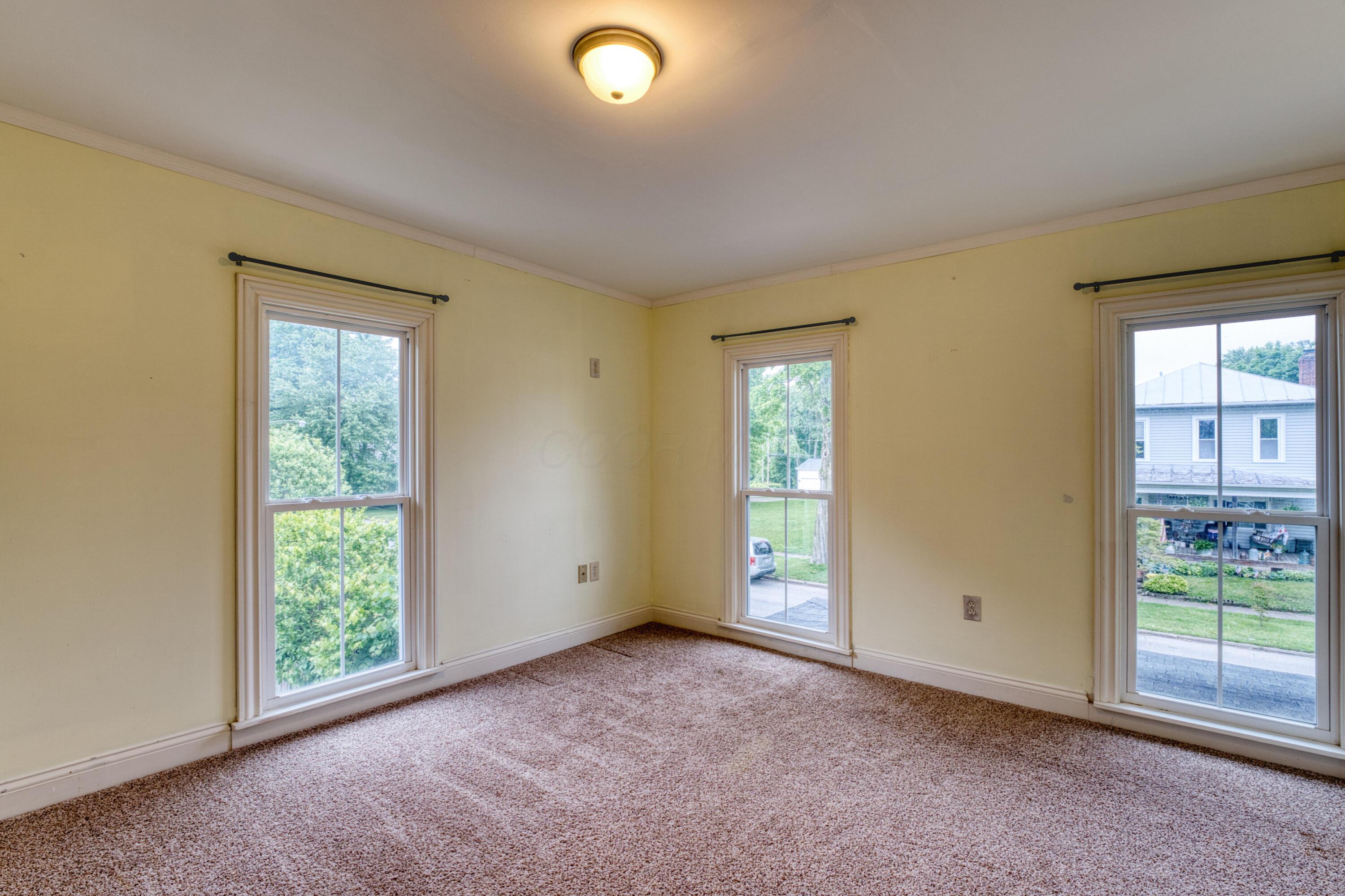 216 North Street, Utica, Ohio image 35
