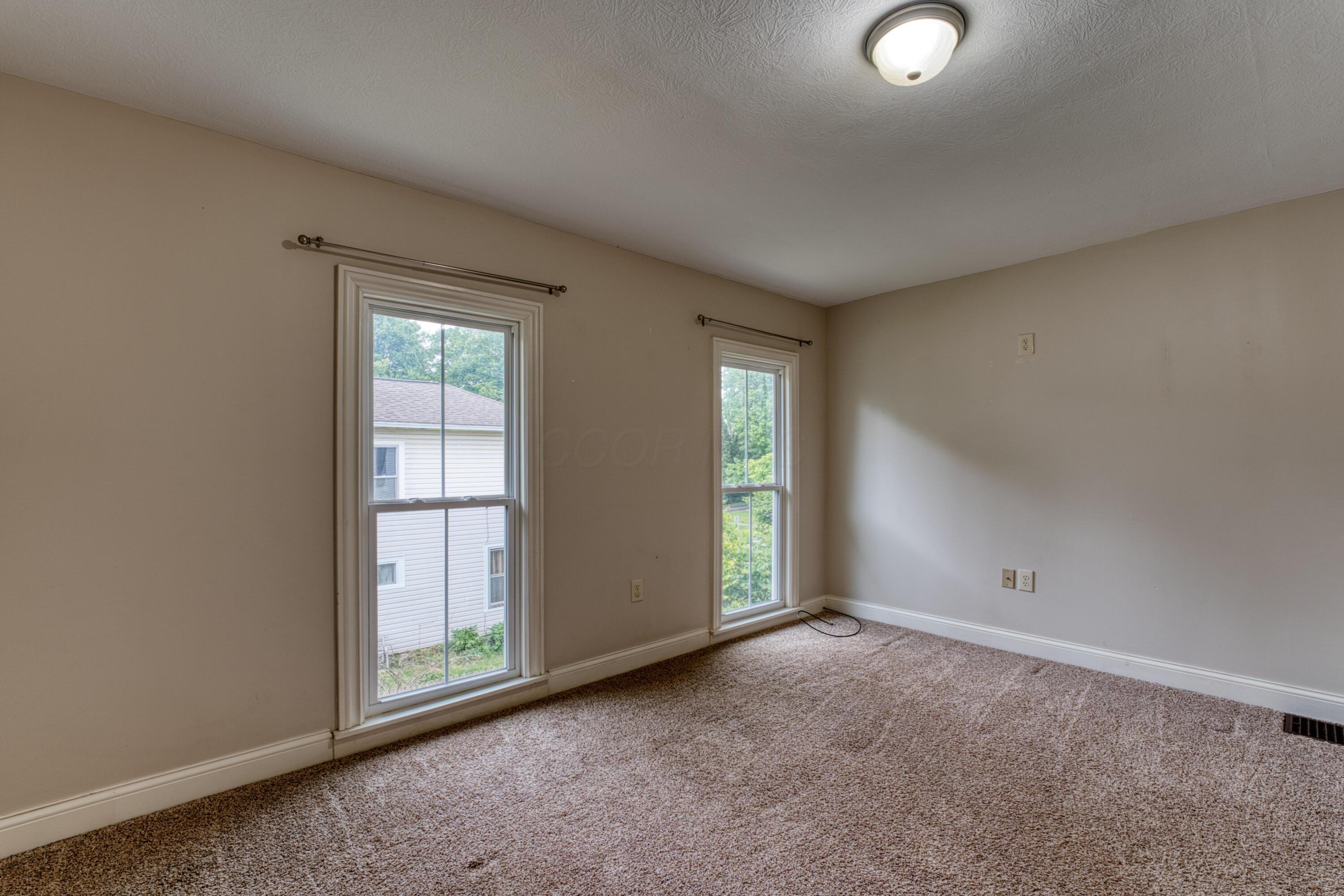 216 North Street, Utica, Ohio image 30