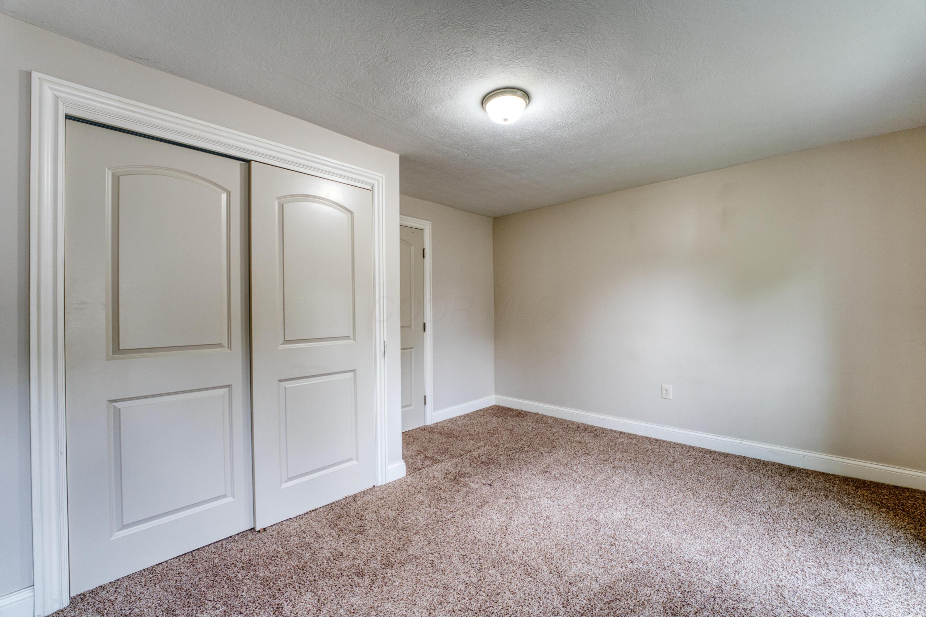 216 North Street, Utica, Ohio image 31