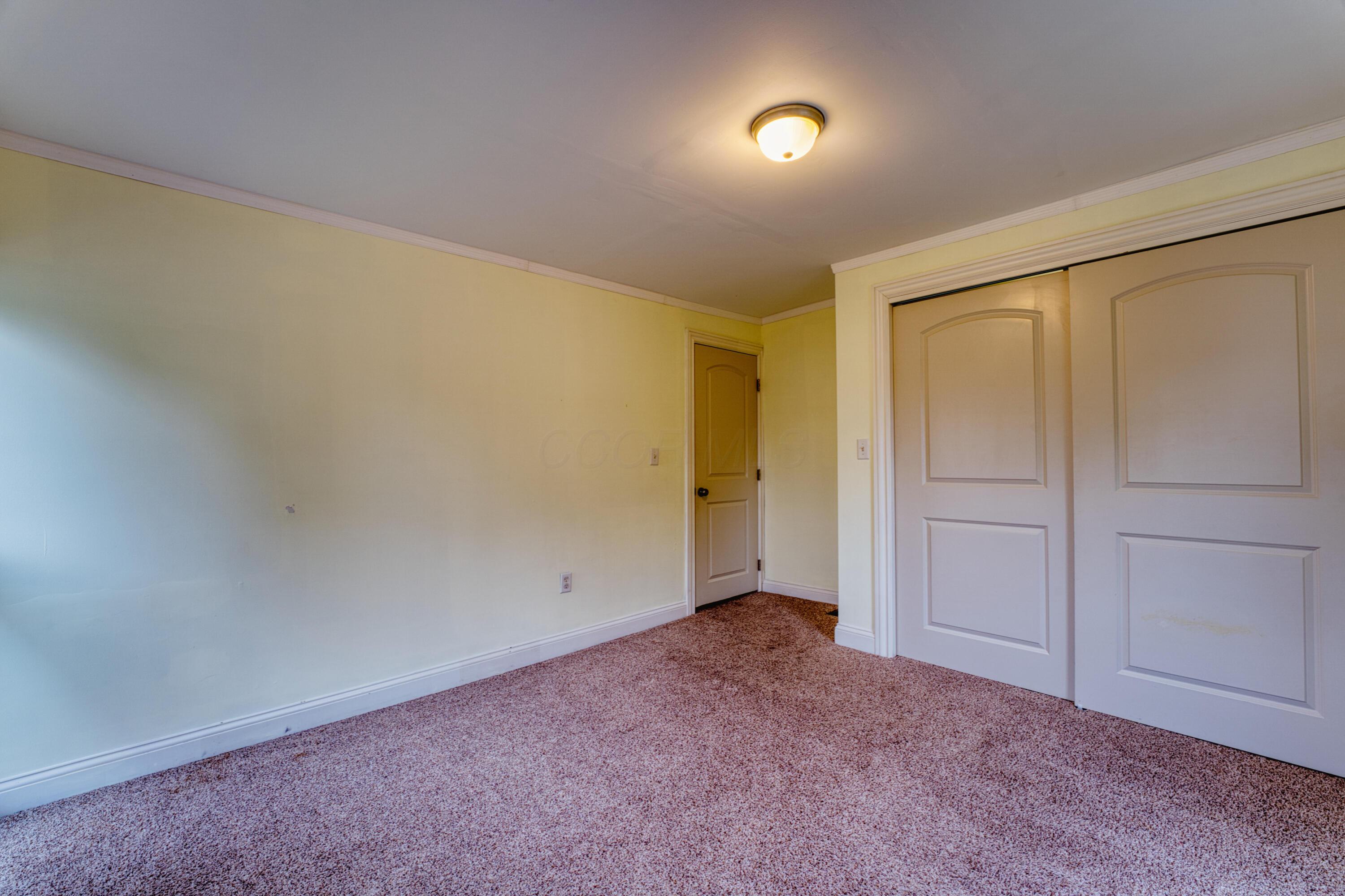 216 North Street, Utica, Ohio image 36