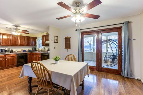 Tiny photo for 5220 Edgeview Road, Columbus, OH 43207 (MLS # 226002361)