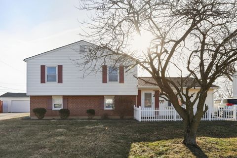 Tiny photo for 5220 Edgeview Road, Columbus, OH 43207 (MLS # 226002361)