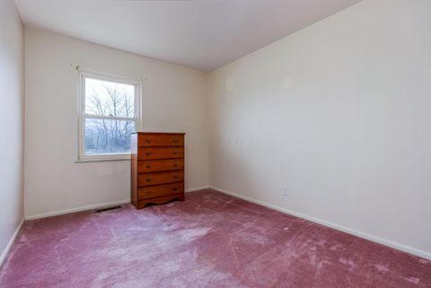 Tiny photo for 5220 Edgeview Road, Columbus, OH 43207 (MLS # 226002361)